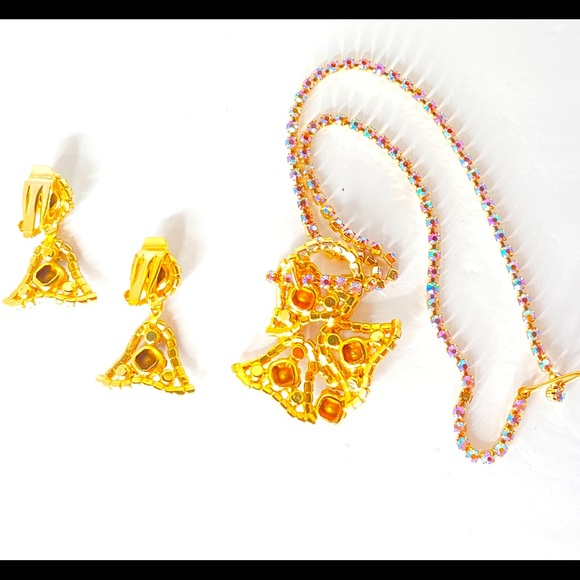 🔴 Vintage Rhinestone Necklace & Clip On Earrings - Picture 5 of 11